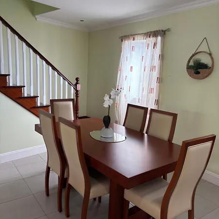 Casa Da Ribeira - Azores Villa *